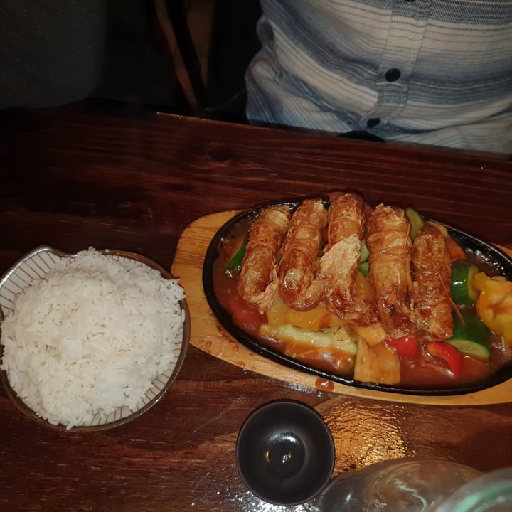 photo of Vina Vegan Restaurant Sweet And Sour Prawn Hotplate shared by @monaperry on  22 May 2021 - review