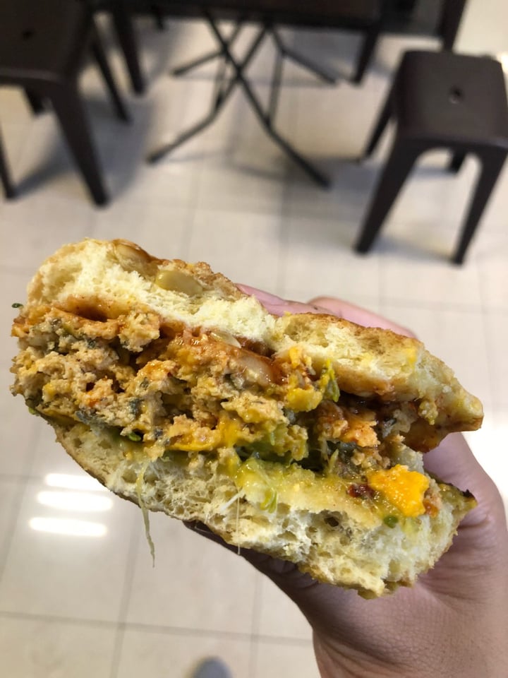 review photo of Oasis Restaurant JUST Egg Sandwich shared by @eritakay on 05 Nov 2018 - review