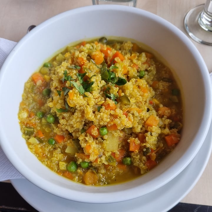review photo of Perú Deli guiso de quinoa shared by @horast on 17 Jun 2022 - review