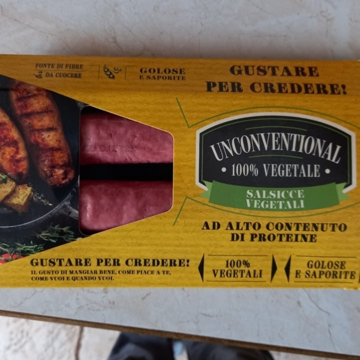 photo of Unconventional Salsicce Vegetali - Sausages shared by @superbenzi on  26 Jan 2022 - review