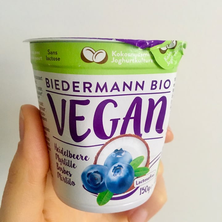 photo of Biedermann Bio Kokosdessert mit Heidelbeere (Coconut Dessert with Blueberry) shared by @pbsofia on  15 Jan 2021 - review