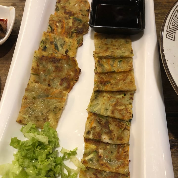 photo of Daehwa Vegetarian 야채전 Yachae Jeon (Vegetable Pancake) shared by @ginger-t on  25 Sep 2020 - review