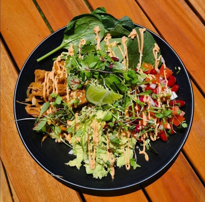 review photo of Icaro Wholefood Cafe Jackfruit Bowl shared by @annaamelie on 10 Mar 2020 - review