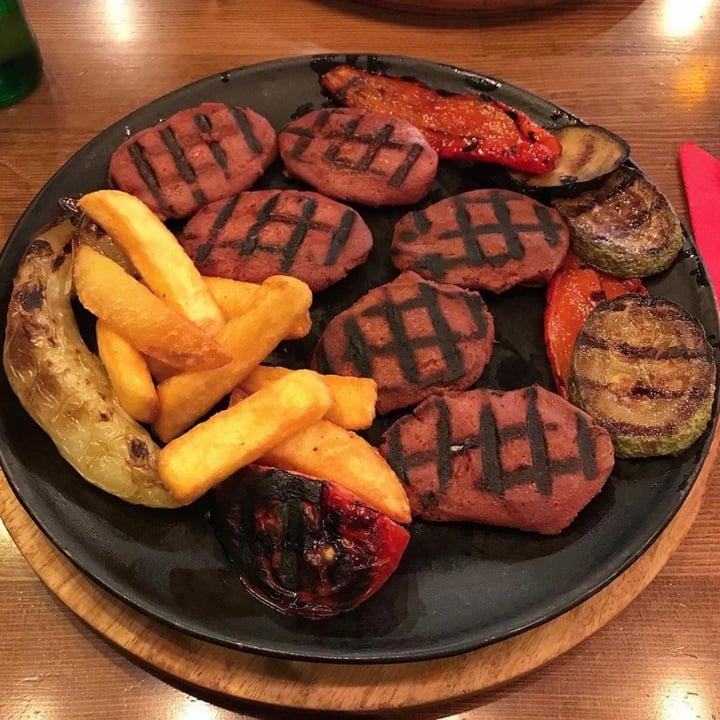 photo of Mmgs Burger Koşuyolu Vegan grill plate shared by @mrvsrkya on  08 Jun 2020 - review