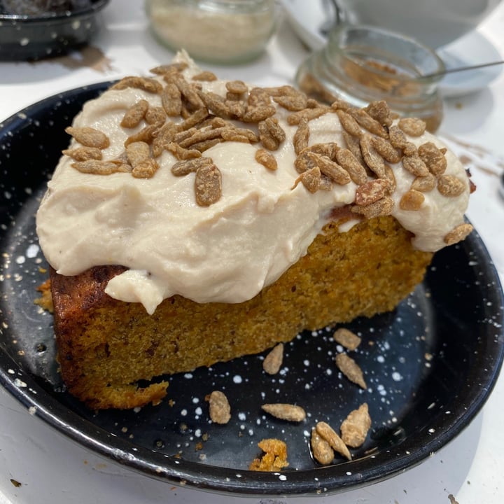 photo of Pura Restoran Carrot cake shared by @luchiesti96 on  04 Mar 2021 - review