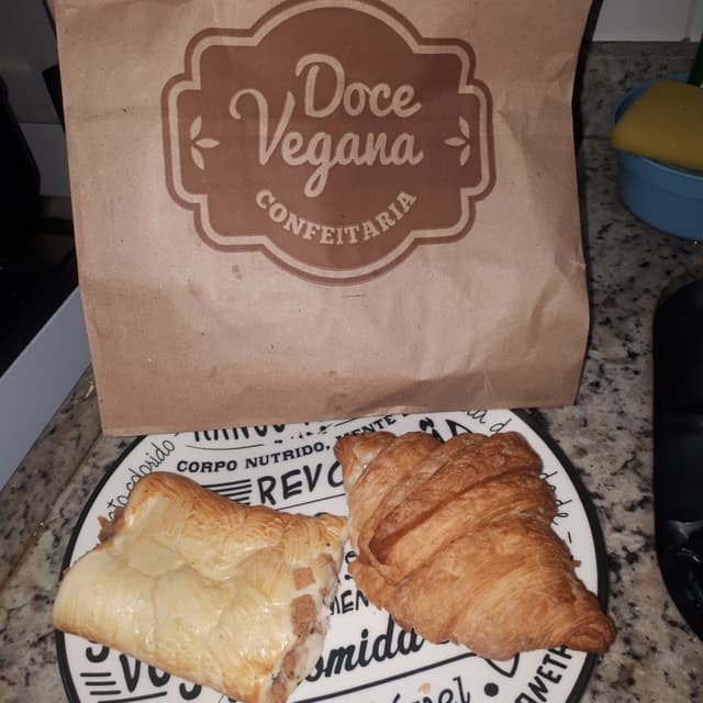 Photo du plat “Joelho E Croissant”