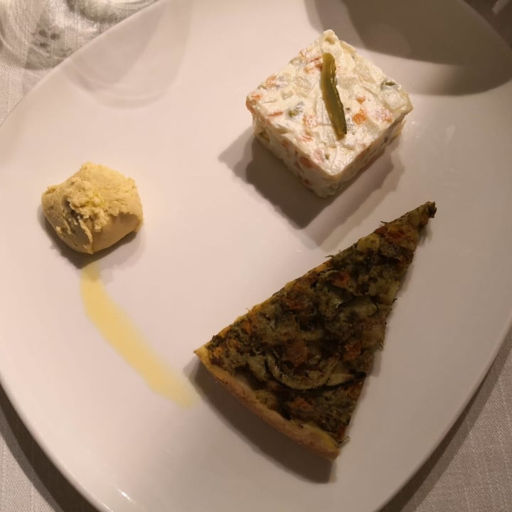 review photo of il Lughino, come Natura insegna - Como Tris di antipasti shared by @ellicobacter on 25 Jun 2022 - review