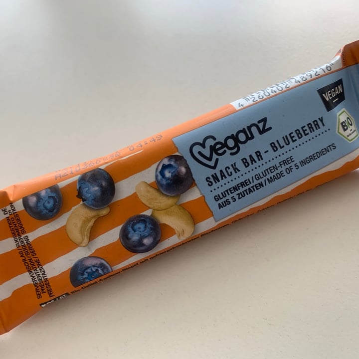 photo of Veganz Blueberry Snack Bar shared by @argentinaenberlin on  21 May 2021 - review