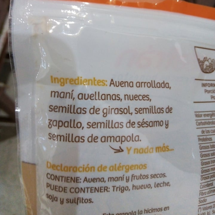 review photo of Zafran Granola shared by @camixpole on 01 May 2020 - review