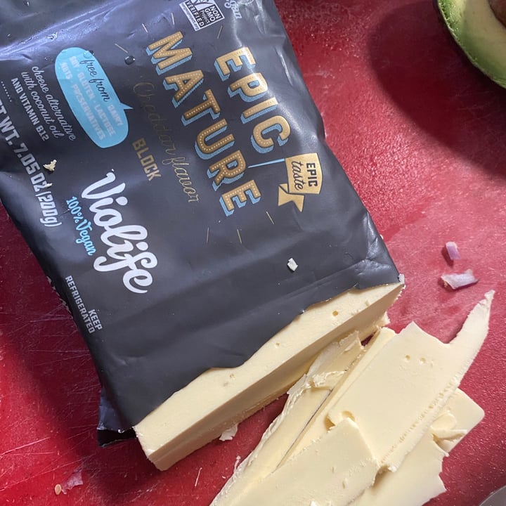 photo of Violife Epic Mature Cheddar Flavour Block shared by @victorianostalgic on  05 May 2020 - review