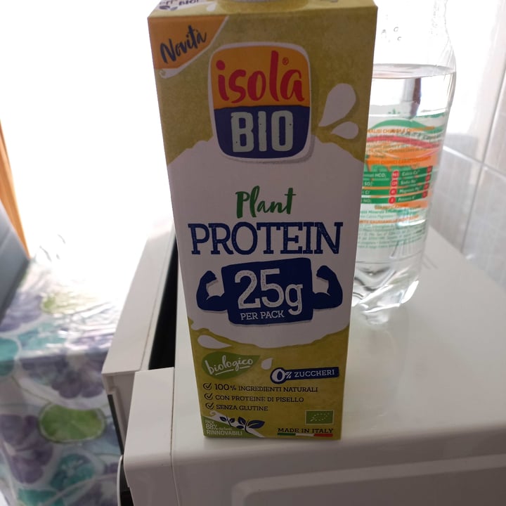 photo of Isolabio Plant protein con proteine di pisello shared by @nuanda on  11 Mar 2022 - review