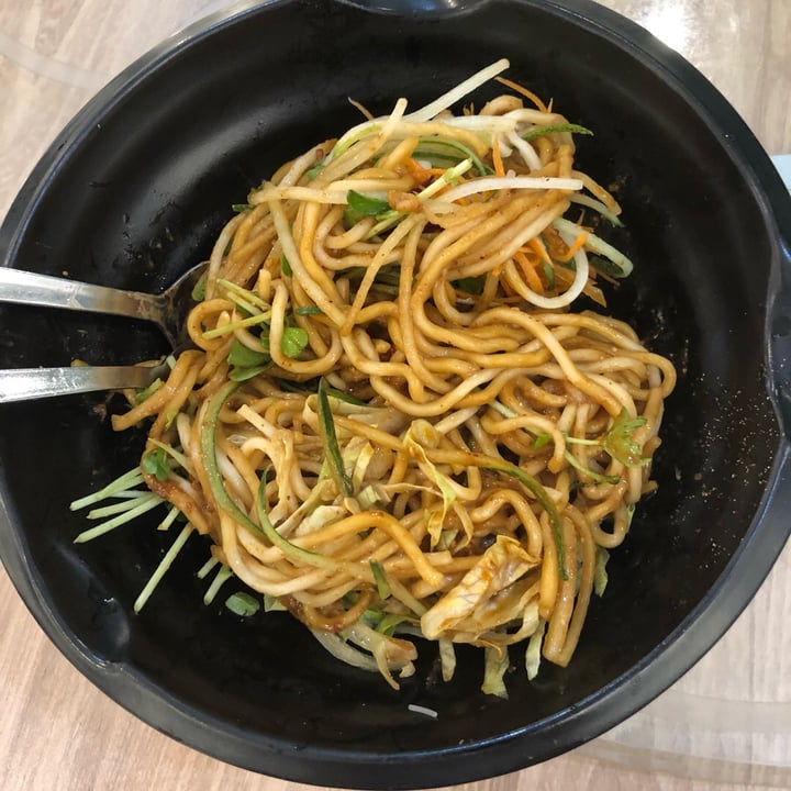 photo of Yes Natural Restaurant Almond Noodles shared by @soy-orbison on  03 Aug 2019 - review