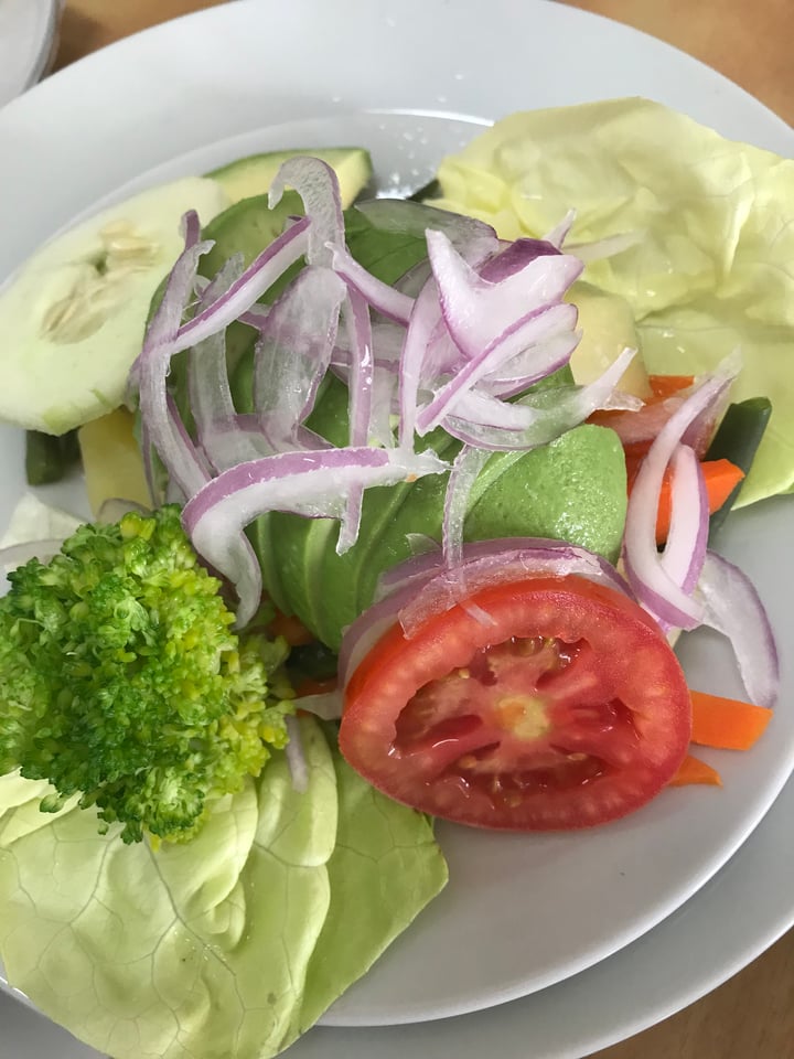 photo of Centro Naturista Vida Sana Ensalada de Palta shared by @-st-3 on  16 Oct 2021 - review