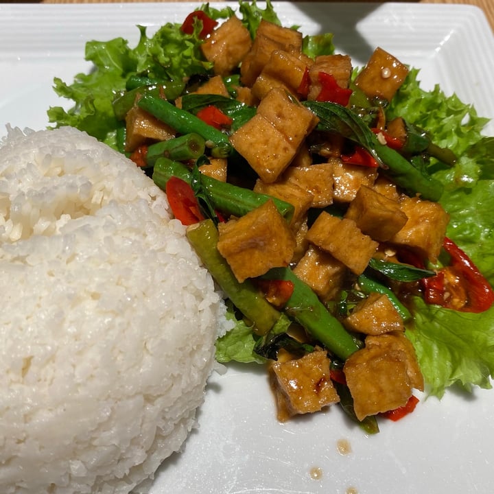 review photo of Sanook Kitchen Basil Tofu Rice shared by @aileenlaksmono on 12 May 2021 - review