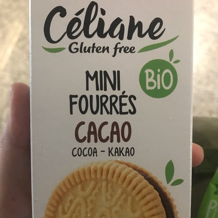 photo of Céliane (Gluten Free) Mini Fourrés (cacao) shared by @mollyk on  13 Apr 2022 - review