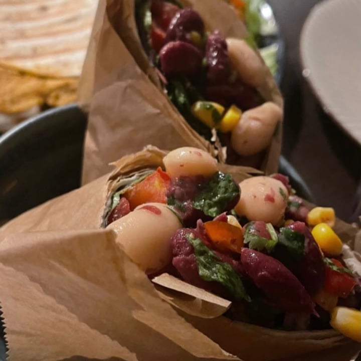 photo of La Bohême Quesadilla vegana shared by @carmensanchzmnoz on  05 Jan 2022 - review
