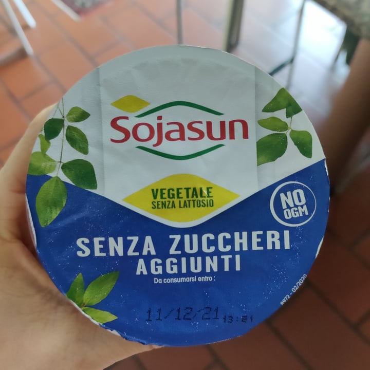 photo of Sojasun Mirtillo Ciliegia Senza Zuccheri Aggiunti shared by @charlottereds on  06 Dec 2021 - review