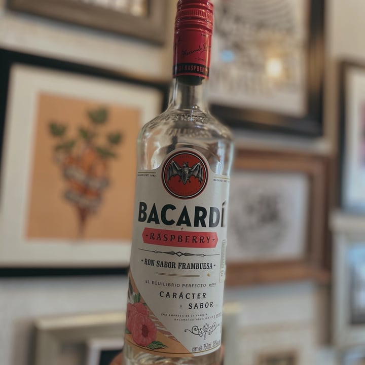 photo of Bacardi Bacardi Raspberry shared by @danielarojas on  06 Jun 2021 - review