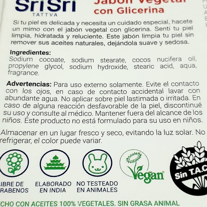 photo of SriSri Tattva Jabón Vegetal Glicerina shared by @lalaveg on  30 May 2021 - review
