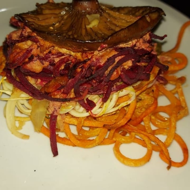 review photo of Samsara Felices Sin Perdices Mil hojas de fideos vegetales y robellion asado shared by @valcocucci on 04 Jan 2021 - review