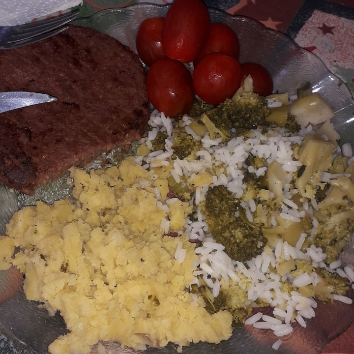 review photo of NotCo Not Burger shared by @comidaconsciente on 21 Jan 2021 - review