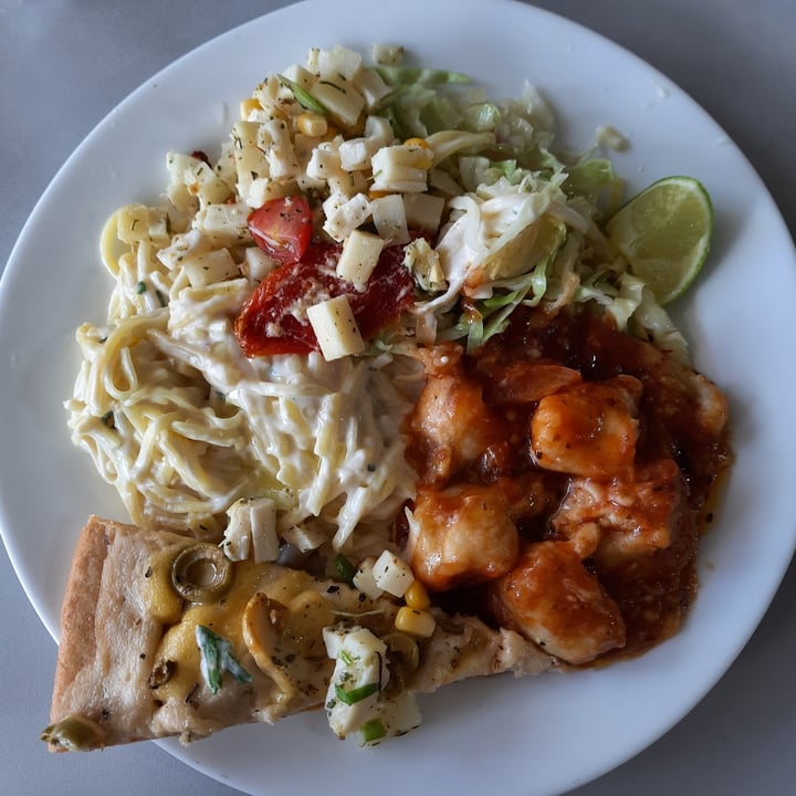 review photo of LAR Vegetariano Vegan Comida por quilo shared by @veganapoesia on 31 Mar 2022 - review