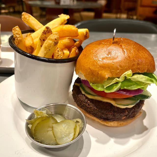 Beef & Liberty Burgers, Stanley, Hong Kong