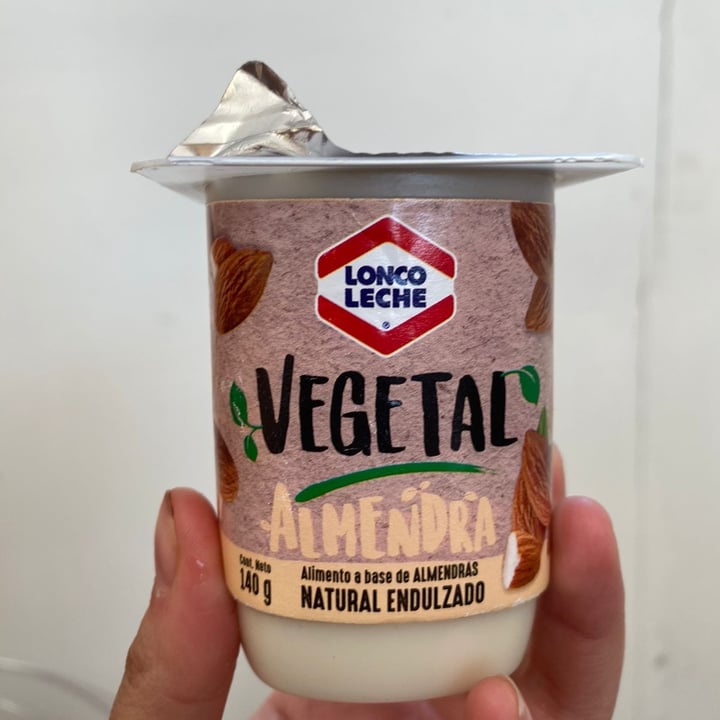 photo of Lonco Leche Yogurt De Almendra shared by @libertadh on  21 Sep 2021 - review