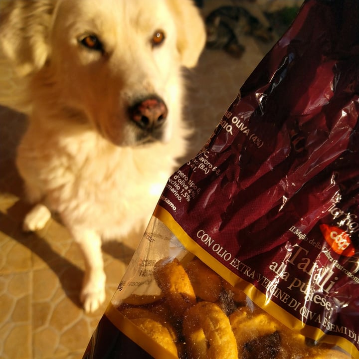 photo of Coop Taralli alla pugliese con semi di finocchio shared by @walkabout-veg on  28 Jan 2022 - review