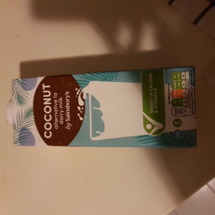 photo of Sainsbury's Coconut milk shared by @celinabina0405 on  14 Dec 2019 - review
