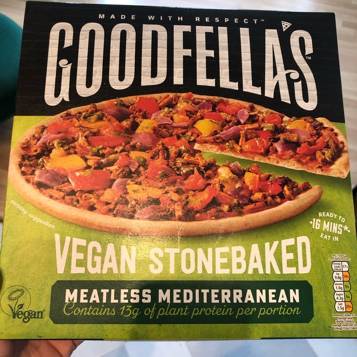 photo of Goodfella's Meatless Mediterranean Stone Baked Pizza shared by @laurenmitchell on  17 Nov 2022 - review