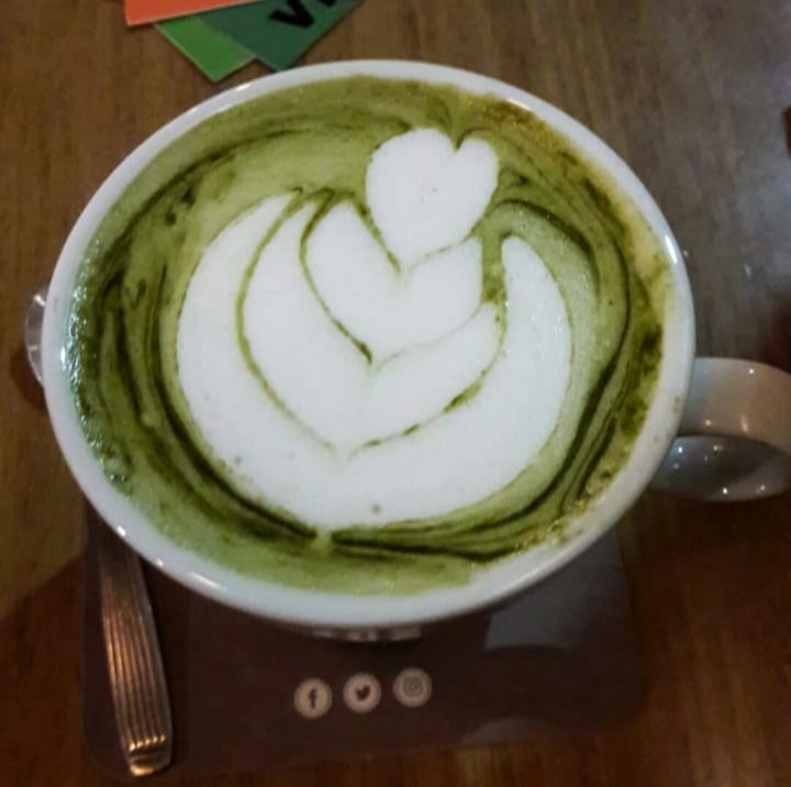 review photo of Padre Coffee Roasters & Beer Té Matcha con leche de almendras shared by @barbiex on 06 Aug 2019 - review