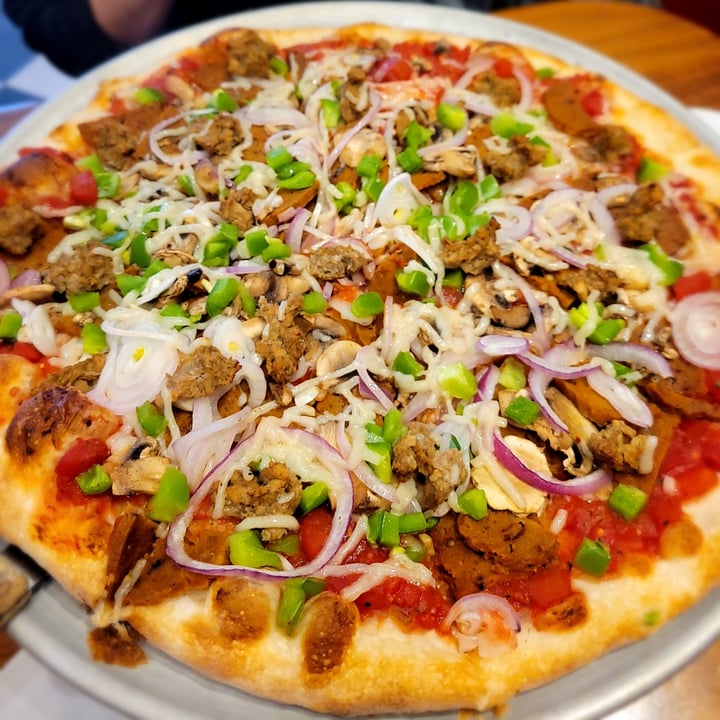 photo of Galactic Pizza The Vegan Old School shared by @theplantbasedbeard on  04 Mar 2022 - review