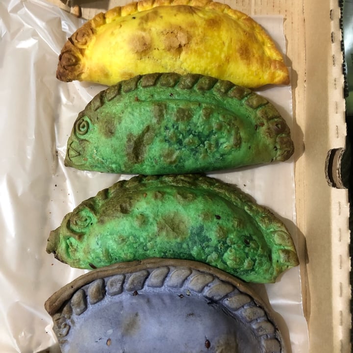 review photo of Central pizzas y empanadas Empanadas Veganas shared by @vegpaz on 20 Feb 2022 - review