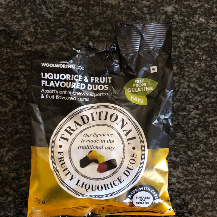 photo of Woolworths Food Liquorice & Fruit Flavoured Duos shared by @lindybeukes60 on  08 Sep 2020 - review