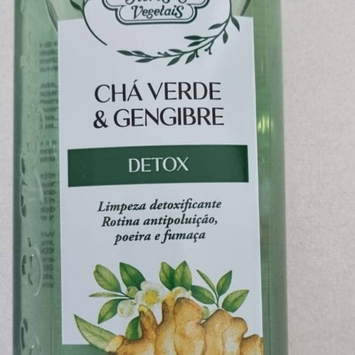 review photo of Flores & Vegetais Shampoo chá verde e gengibra shared by @sandradeoliveira on 03 May 2022 - review