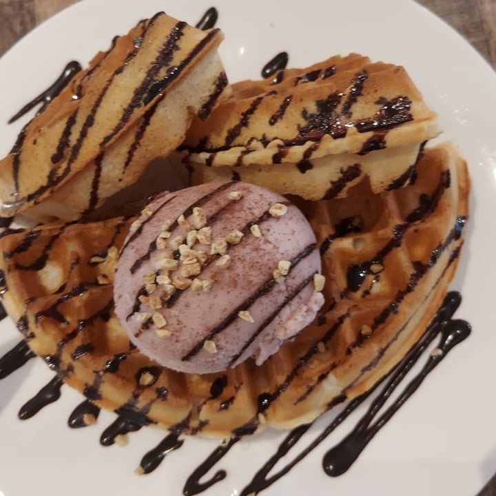 photo of WS Deli Experience Store Classic Waffle shared by @yxxdk on  02 Jan 2022 - review