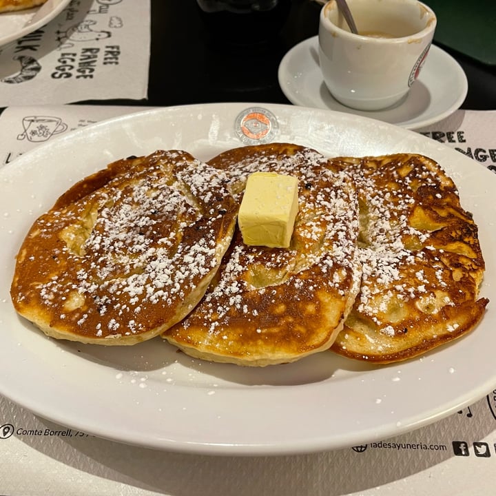 photo of La Desayunería Pancakes Veganos shared by @michellewatson on  22 Jan 2022 - review