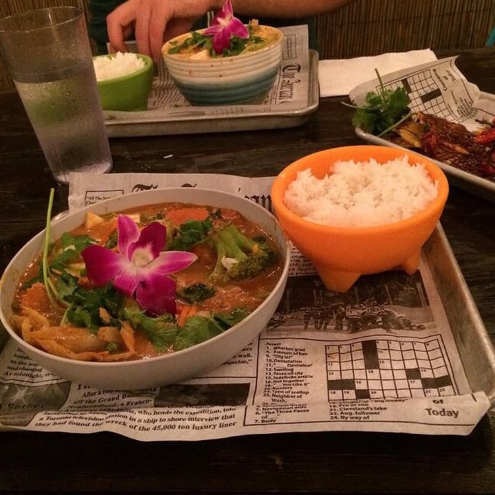 review photo of Nitally's Thai Mex Panang Mole shared by @jamiejack on 18 Jun 2021 - review