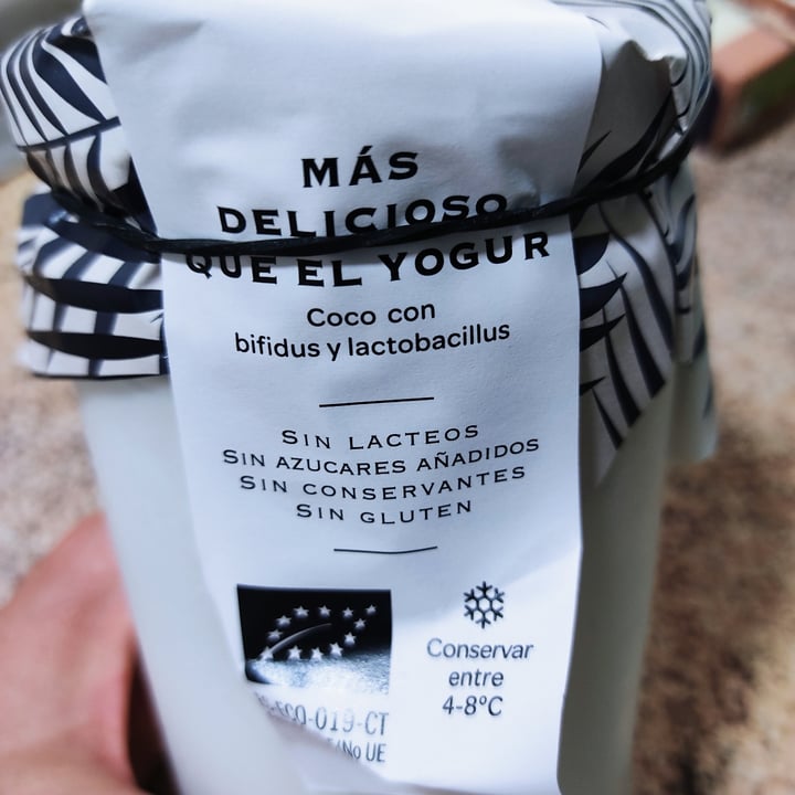photo of The Living Food Yogur Coco by Angela shared by @paquitorres on  12 Jul 2021 - review