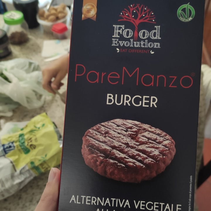 review photo of Food Evolution PareManzo Burger shared by @lettinoper7rane on 15 Mar 2022 - review