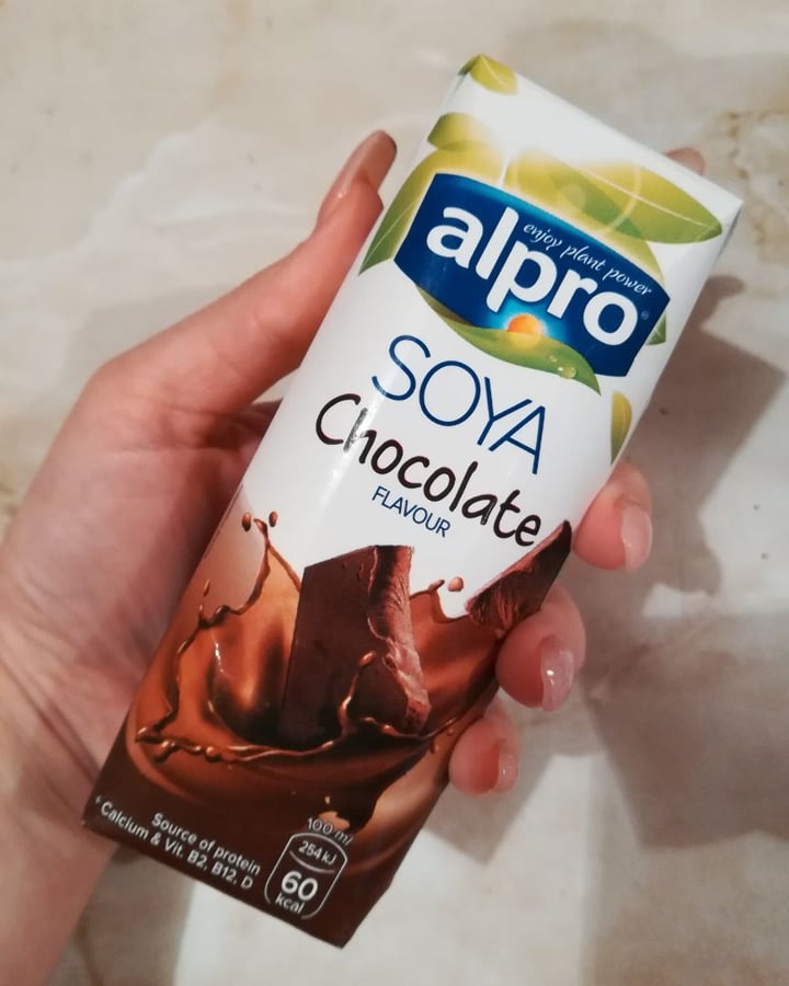 photo of Alpro Chocolate Flavored Soya Milk shared by @sheikha on  22 Aug 2019 - review
