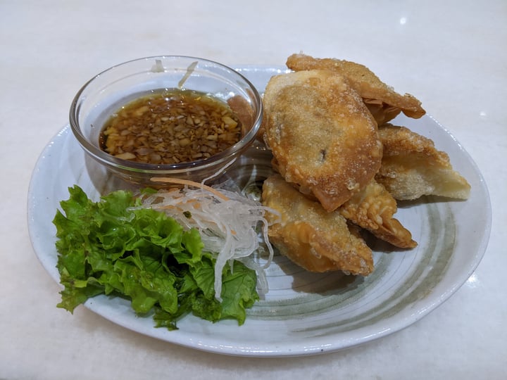photo of Lucky Cat Deep-Fried House-Made Dumplings shared by @xinru-t on  27 Dec 2020 - review