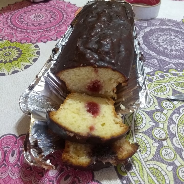 photo of Panaderia Sweet Budín de frutos rojos shared by @barbaraverburg on  24 Apr 2021 - review