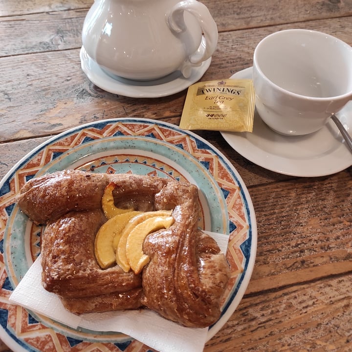 photo of The Bar CantinOtto Vegan Brioche shared by @tuscanvegan on  19 Jul 2022 - review