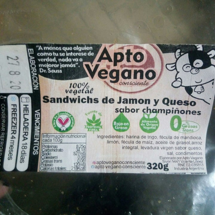 photo of Apto Vegano Consciente Sanguche De jamón Y Queso Sabor Champiñones shared by @mmalenart on  29 Aug 2020 - review