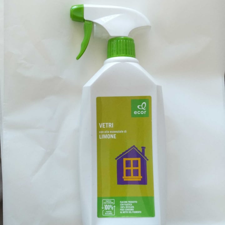 review photo of Ecos Detergente per vetri shared by @isabellaluce on 12 Apr 2022 - review