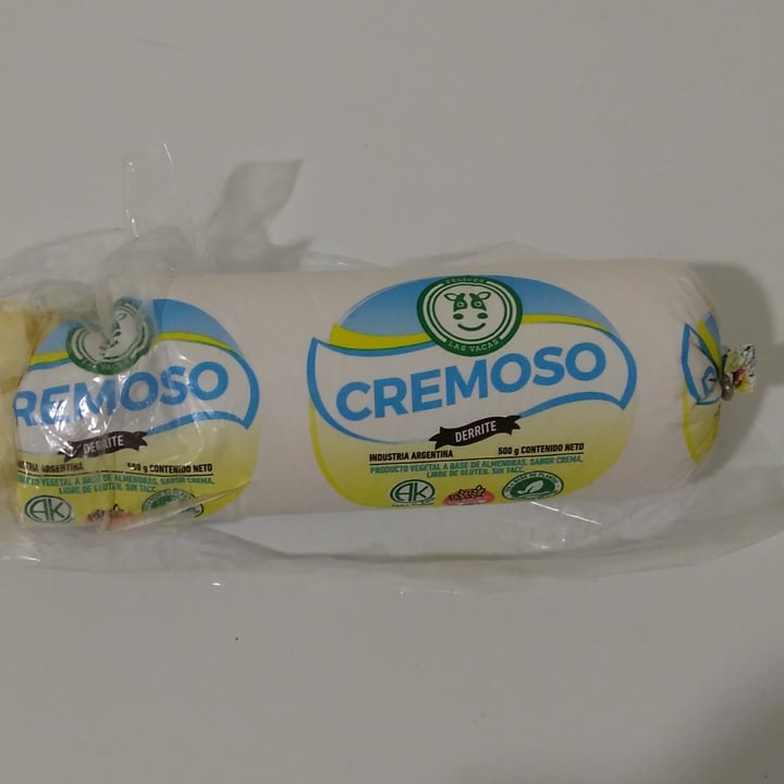 photo of Felices Las Vacas Queso Cremoso en Cilindro shared by @valentinapalavecino on  23 Jul 2021 - review