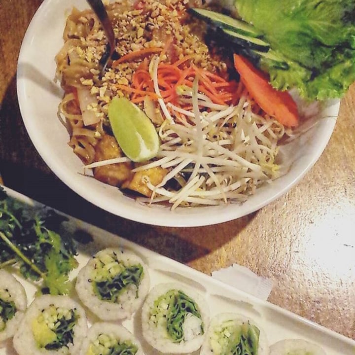 review photo of Taste Tofu Pad Thai shared by @drhemp on 02 May 2020 - review