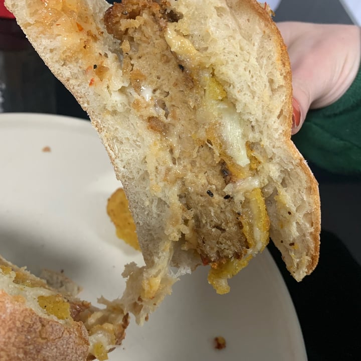 review photo of Meatless Farm Chicken Burger shared by @letseatlessmeat on 17 Jan 2022 - review